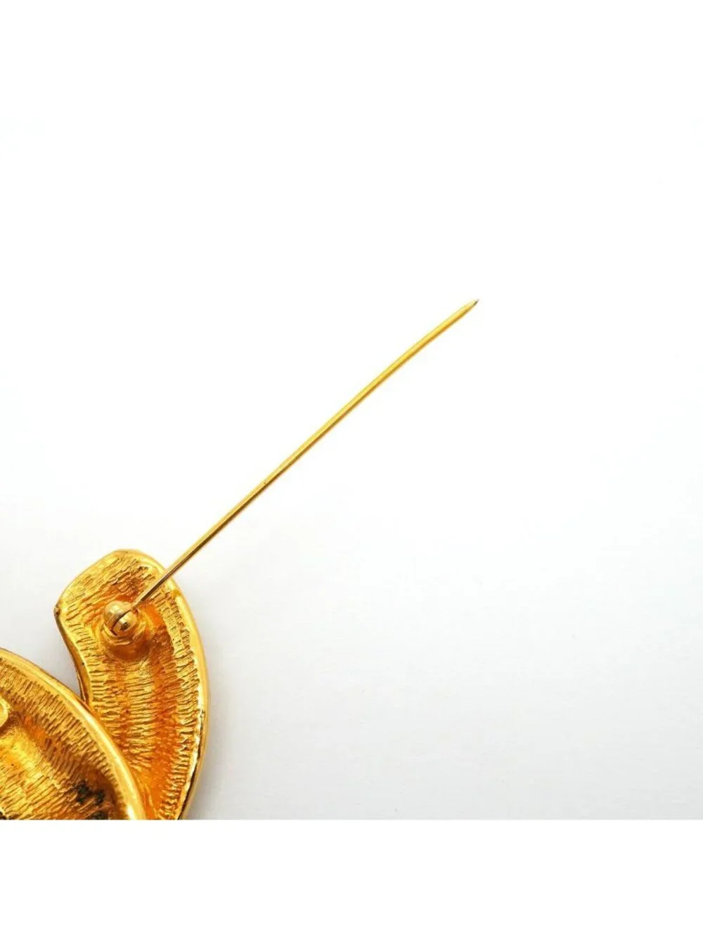Chanel Brooch Vintage CC Logo Quilted Gold Plated